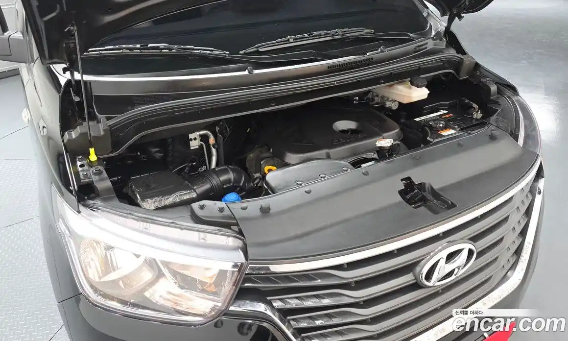 Hyundai Starex 2020 2.5 гидро в Москве № 1903974, фото 6