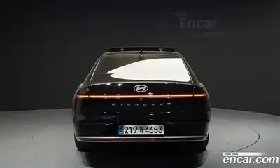 Hyundai Grandeur 2023 2.5 гидро в Москве № 1904039, миниатюра 4