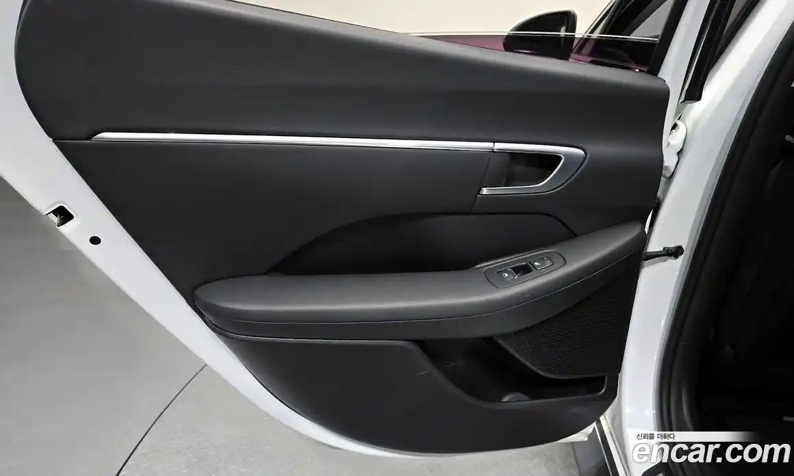 Hyundai Sonata 2020 2.0 гидро в Москве № 1904095, фото 15