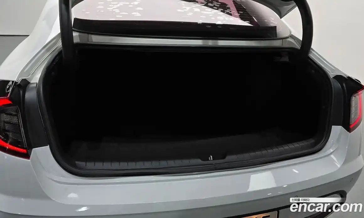 Hyundai Sonata 2020 2.0 гидро в Москве № 1904095, фото 26