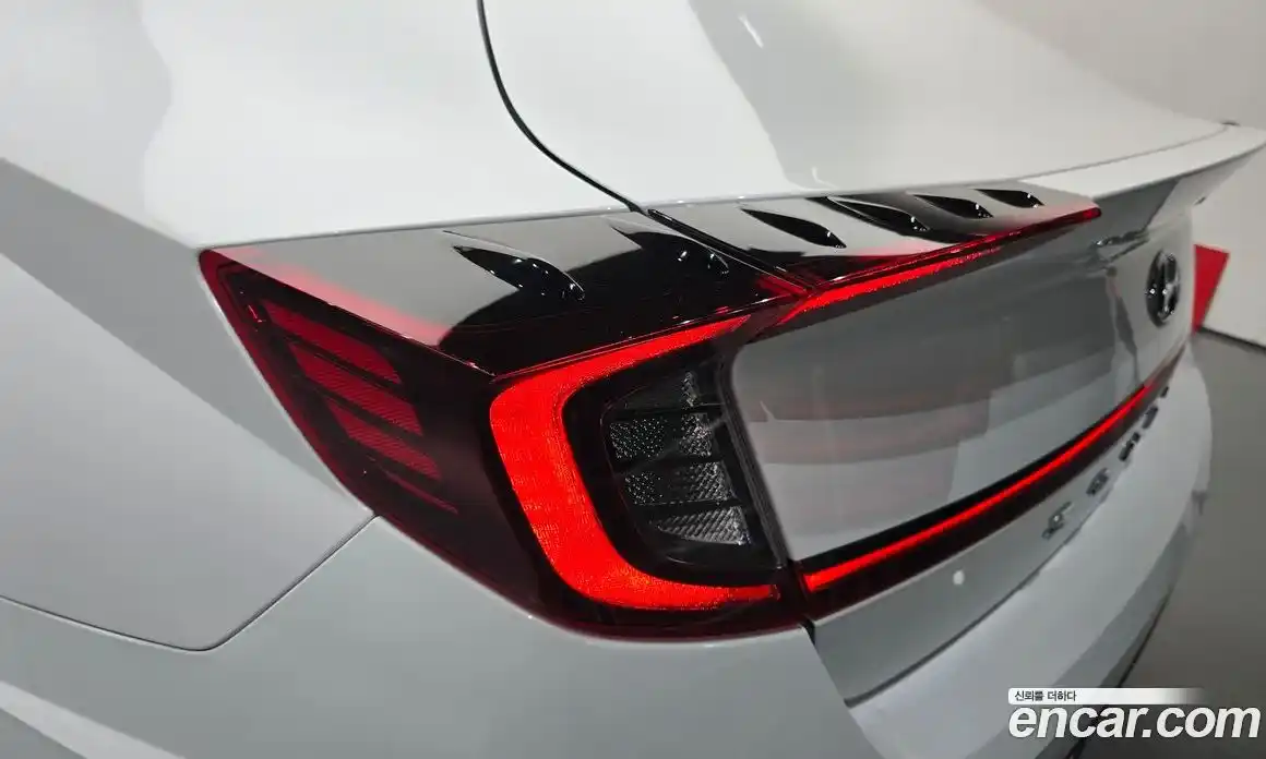 Hyundai Sonata 2020 2.0 гидро в Москве № 1904095, фото 9