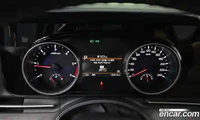 Kia Canival 2023 2.2 гидро в Москве № 1905173, миниатюра 8