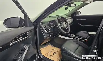 Kia Seltos 2022 1.6 гидро в Москве № 1905206, миниатюра 10