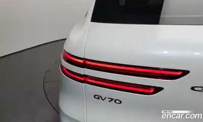 Genesis GV70 2025 2.5 гидро в Москве № 1905217, миниатюра 9