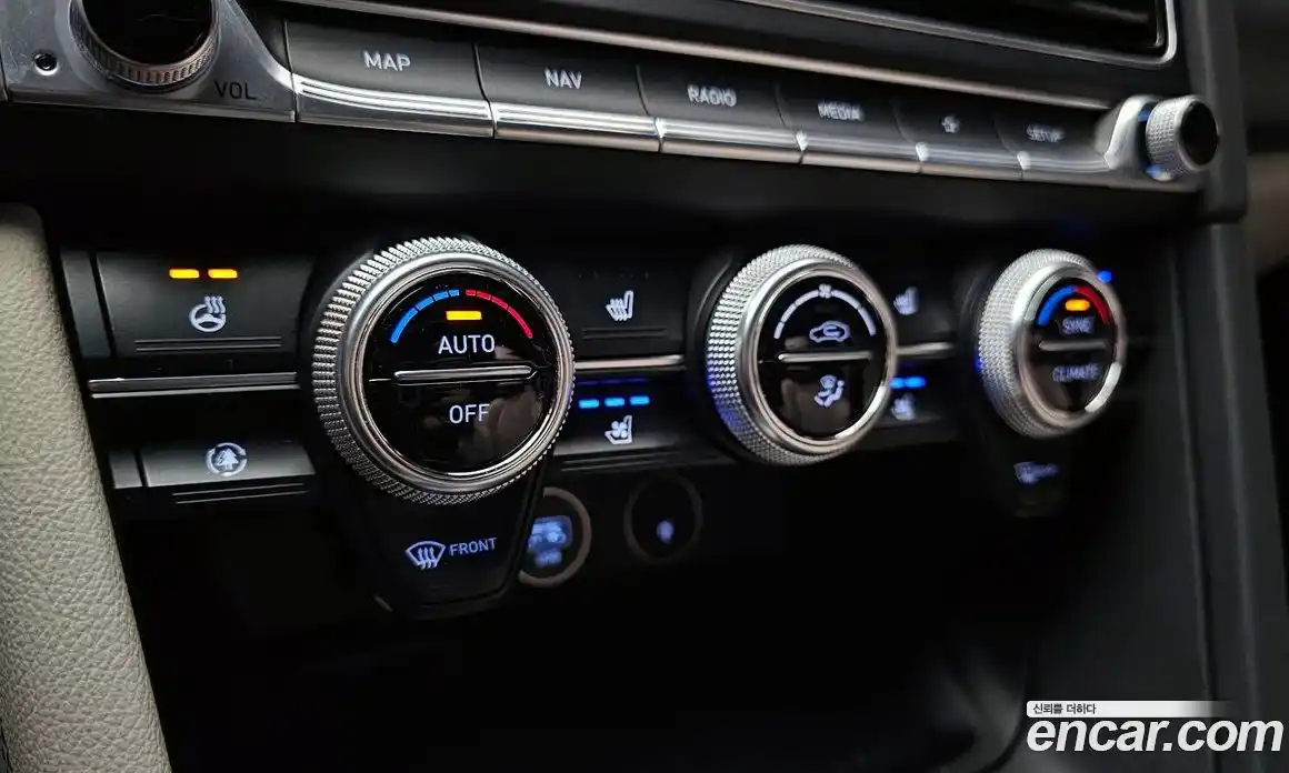 Genesis G70 2022 2.0 гидро в Москве № 1905269, фото 23