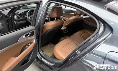 Genesis G70 2019 2.0 гидро в Москве № 1905506, миниатюра 11