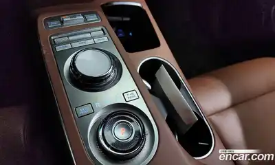 Genesis GV70 2023 2.5 гидро в Москве № 1905629, миниатюра 12
