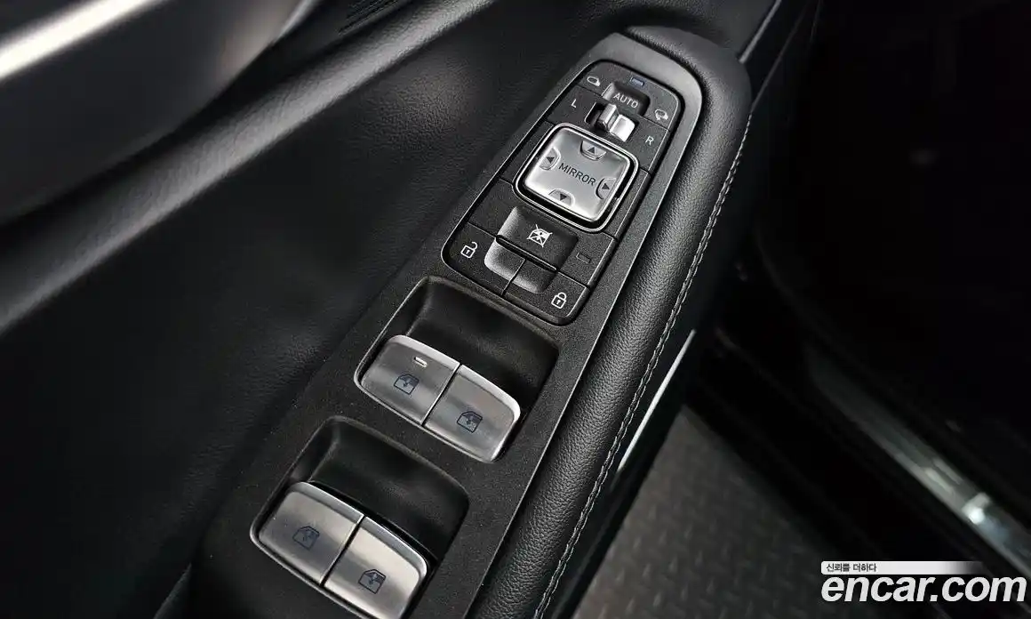 Genesis EQ900 2016 3.8 гидро в Москве № 1905673, фото 29