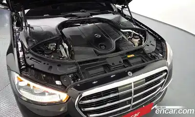 Mercedes-Benz S-Class 2023 3.0 гидро в Москве № 1905734, миниатюра 6