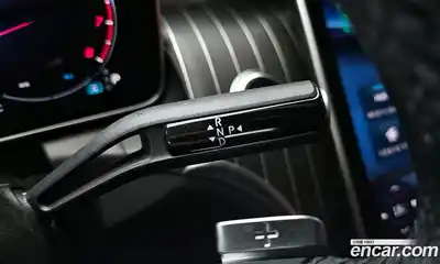 Mercedes-Benz GLC-Class 2024 2.0 гидро в Москве № 1906188, миниатюра 12