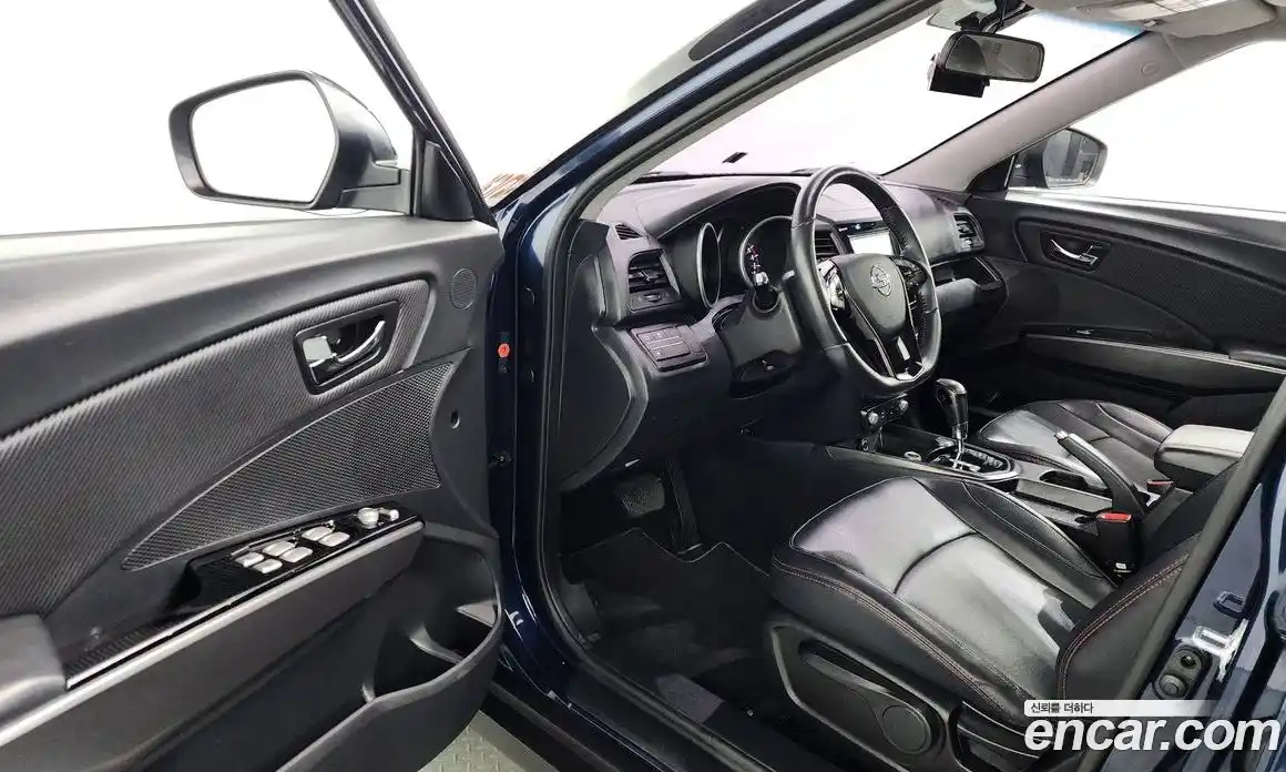 SsangYong TIBOLI 2017 1.6 гидро в Москве № 1906572, фото 13