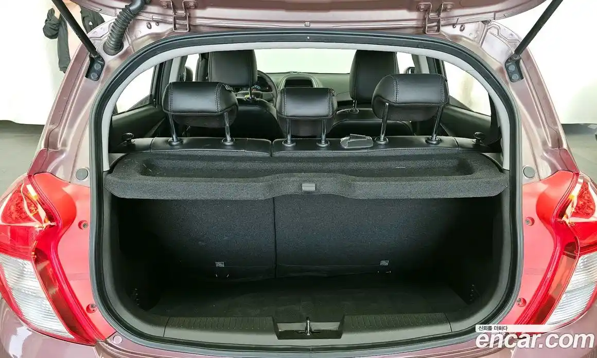 Chevrolet Spark 2018 1.0 механика в Москве, фото 20