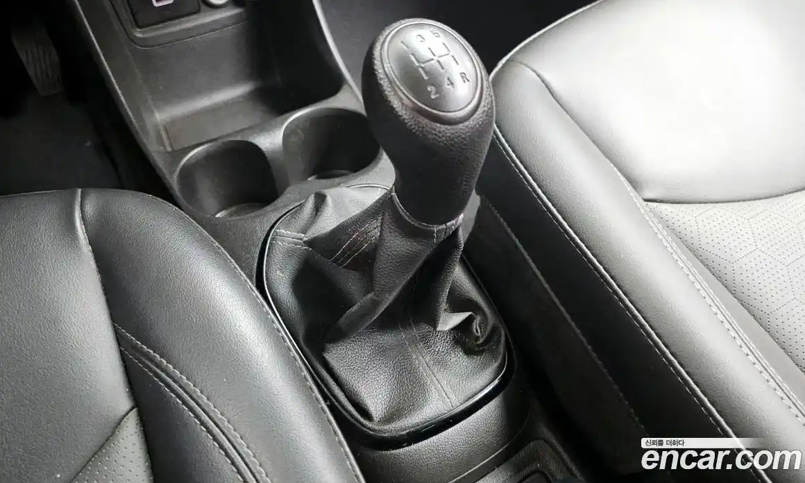 Chevrolet Spark 2018 1.0 механика в Москве, фото 9