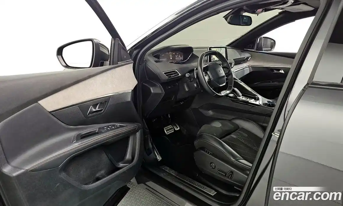 Peugeot 5008 2020 2.0 гидро в Москве, фото 13