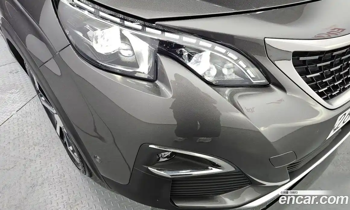 Peugeot 5008 2020 2.0 гидро в Москве, фото 8
