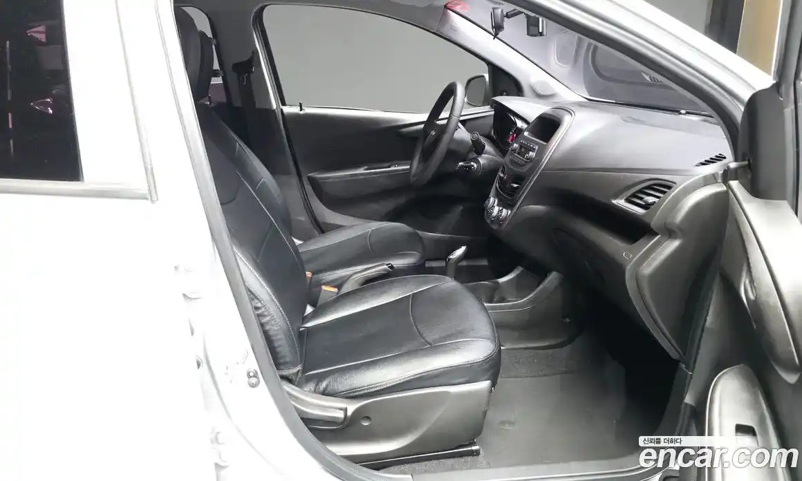 Chevrolet Spark 2019 1.0 гидро в Москве, фото 11