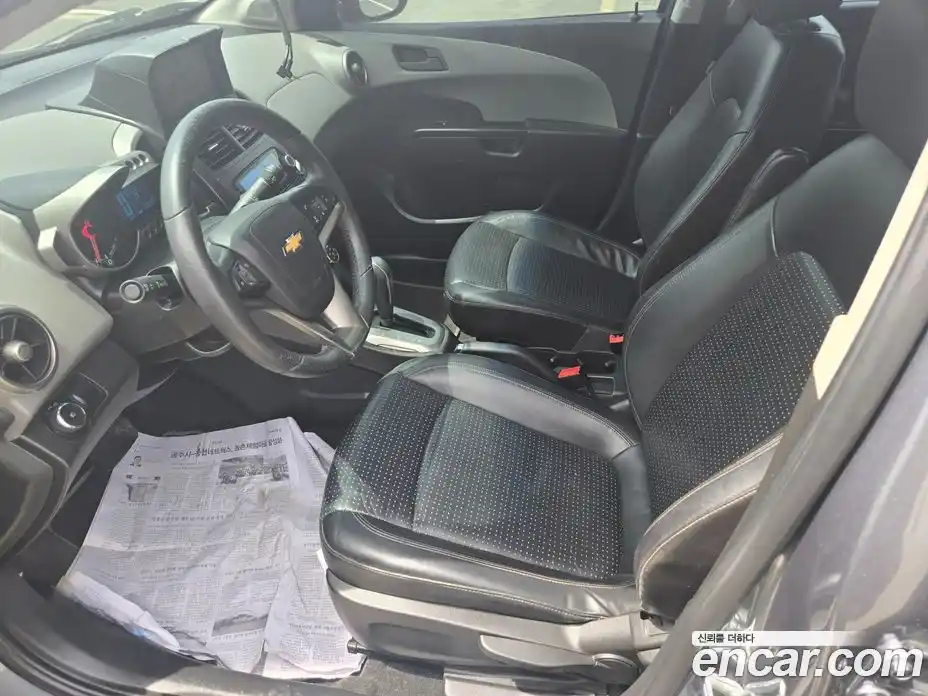 Chevrolet Aveo 2014 1.6 гидро в Москве № 1909469, фото 10