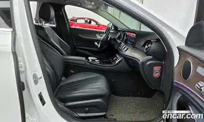 Mercedes-Benz E-Class 2017 1.9 гидро в Москве № 1910119, миниатюра 11