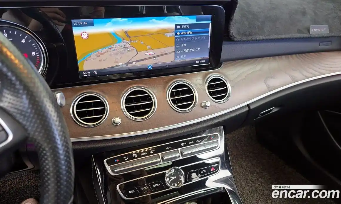 Mercedes-Benz E-Class 2017 1.9 гидро в Москве № 1910119, фото 14