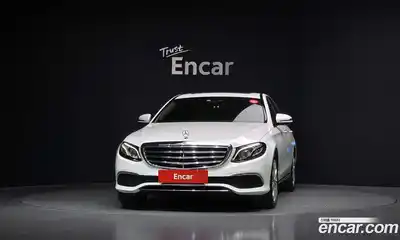 Mercedes-Benz E-Class 2017 1.9 гидро в Москве № 1910119, миниатюра 3