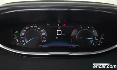 Peugeot 5008 2018 1.6 гидро в Москве, миниатюра 11