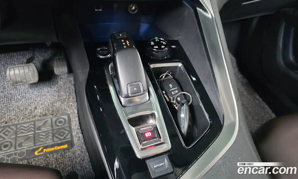 Peugeot 5008 2018 1.6 гидро в Москве, фото 12