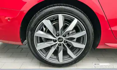 Audi A4 2023 2.0 гидро в Москве № 1910481, миниатюра 5