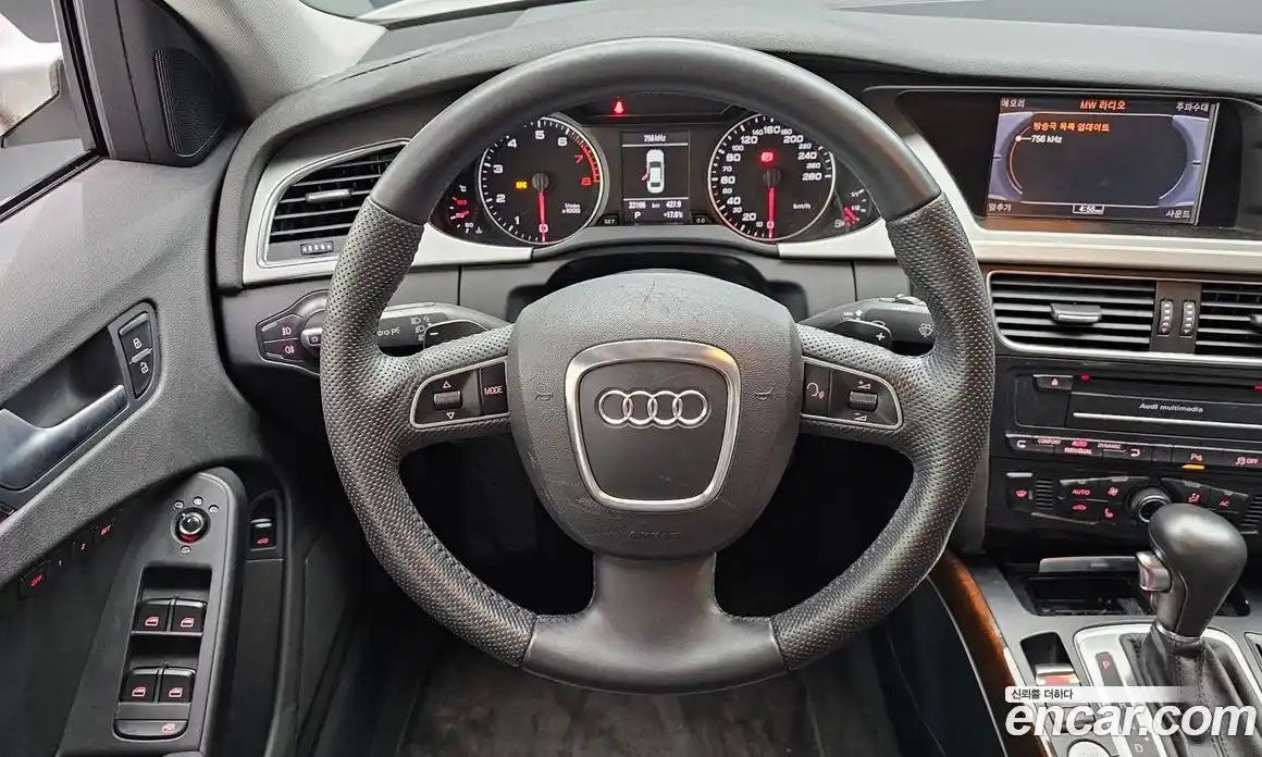 Audi A4 2012 2.0 гидро в Москве № 1910540, фото 13