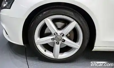 Audi A4 2012 2.0 гидро в Москве № 1910540, миниатюра 5