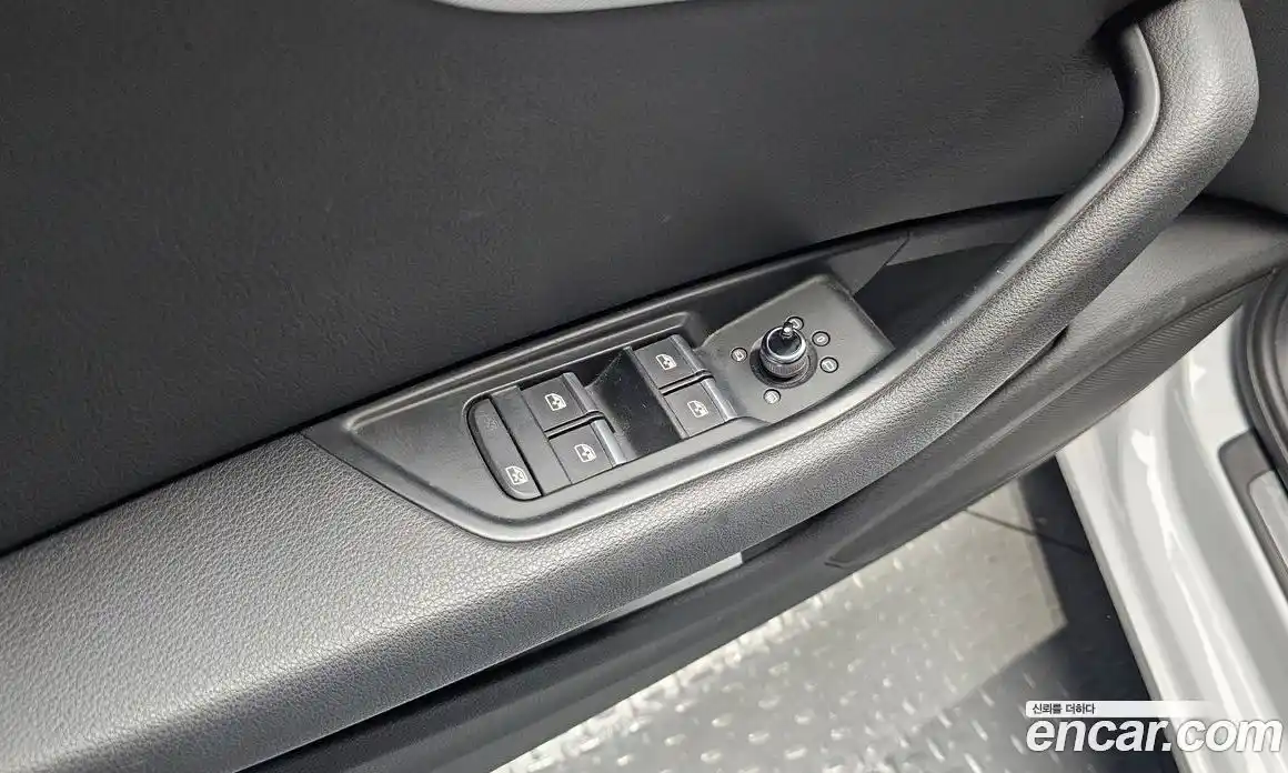Audi A4 2018 2.0 гидро в Москве № 1911469, фото 18