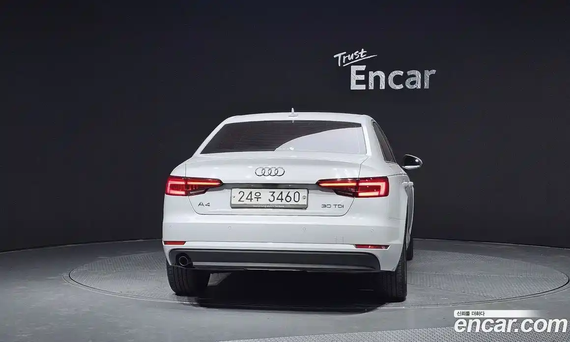 Audi A4 2018 2.0 гидро в Москве № 1911469, фото 4