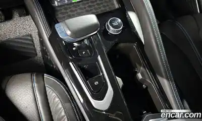 Renault Grand Koleos 2024 1.5 гидро в Москве № 1911488, миниатюра 9