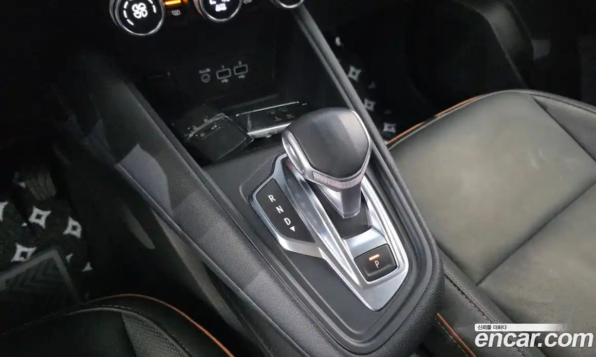 Renault Captur 2020 1.3 гидро в Москве № 1912264, фото 9