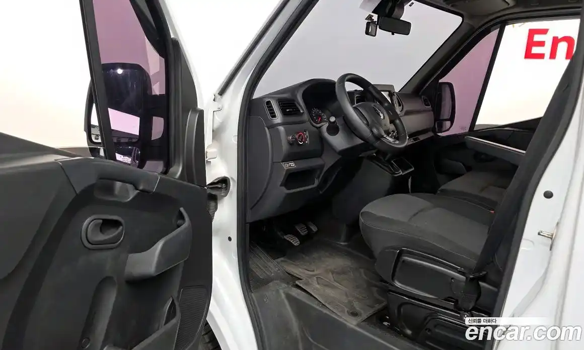 Renault Master 2020 2.3 механика в Москве № 1912520, фото 10