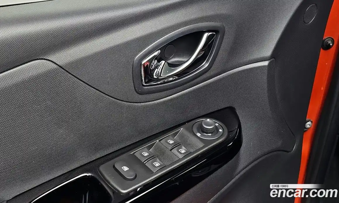 Renault QM3 2015 1.5 гидро в Москве № 1912556, фото 14