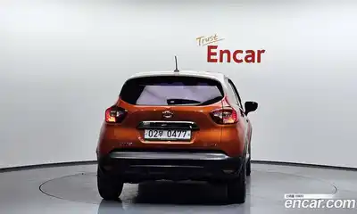 Renault QM3 2015 1.5 гидро в Москве № 1912556, миниатюра 4