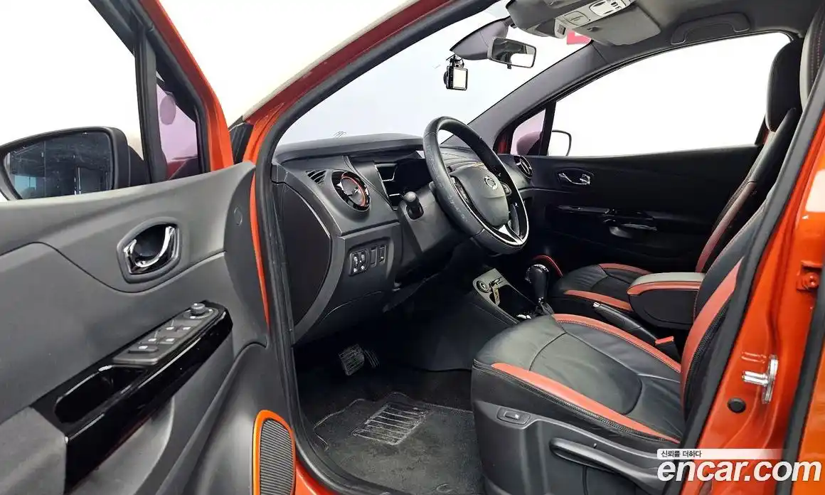 Renault QM3 2015 1.5 гидро в Москве № 1912556, фото 10
