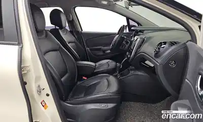 Renault QM3 2015 1.5 гидро в Москве № 1913243, миниатюра 11