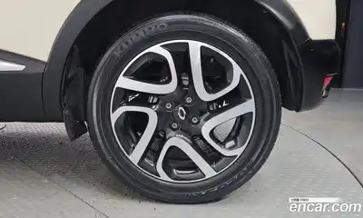 Renault QM3 2015 1.5 гидро в Москве № 1913243, миниатюра 5