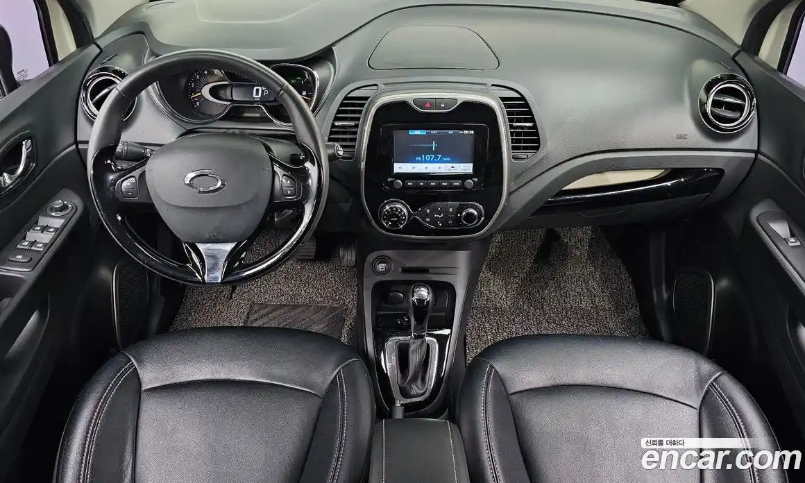 Renault QM3 2015 1.5 гидро в Москве № 1913243, фото 7