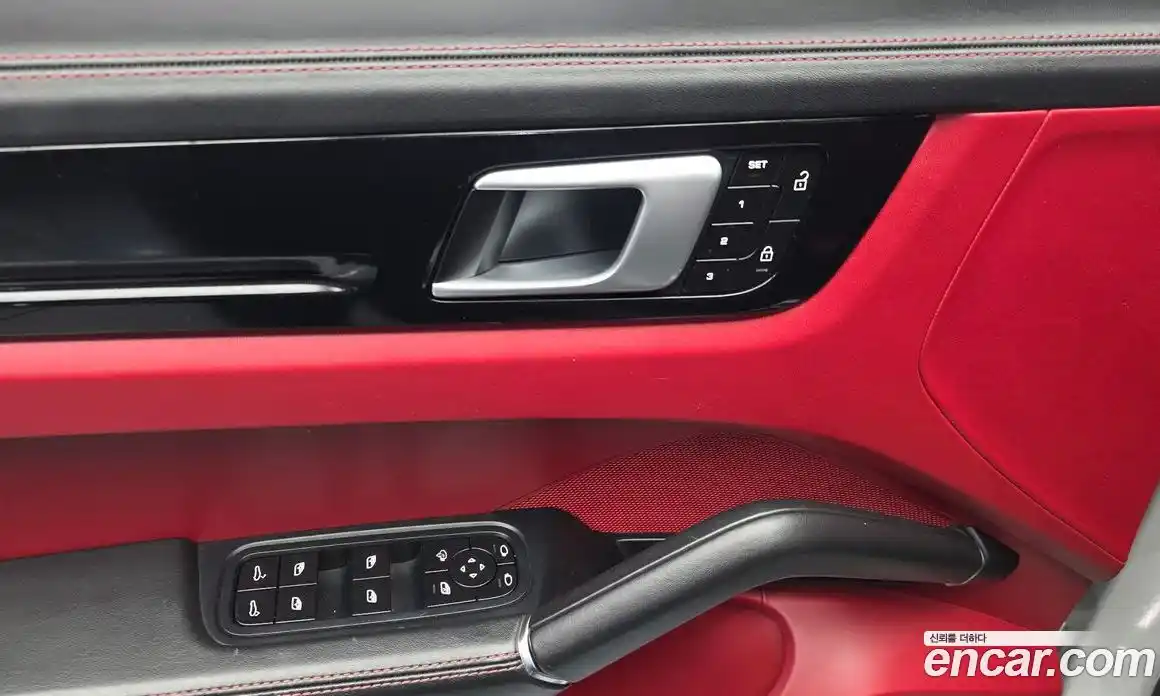 Porsche Cayenne 2022 3.0 гидро в Москве № 1914123, фото 31
