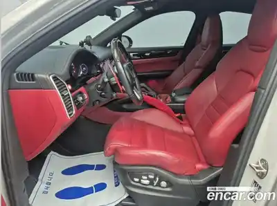 Porsche Cayenne 2021 3.0 гидро в Москве № 1914553, миниатюра 11