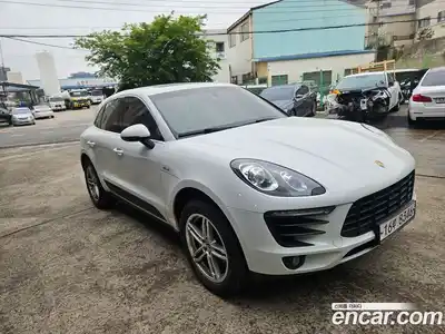 Porsche Macan, 2014