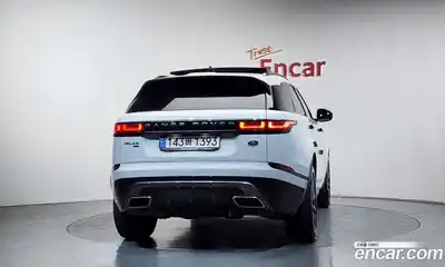 Land Rover Range-Rover Velar 2022 3.0 гидро в Москве № 1914699, миниатюра 3