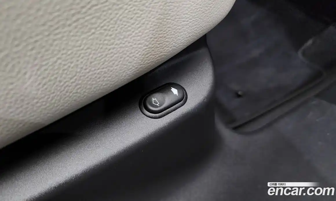 Land Rover Range-Rover Velar 2022 3.0 гидро в Москве № 1914699, фото 36