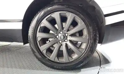Land Rover Range-Rover Velar 2022 3.0 гидро в Москве № 1914699, миниатюра 6