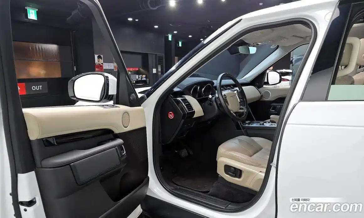 Land Rover Discovery 2018 2.0 гидро в Москве № 1914823, фото 13