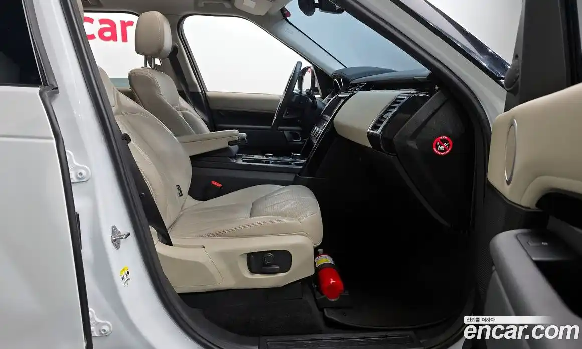 Land Rover Discovery 2018 2.0 гидро в Москве № 1914823, фото 16