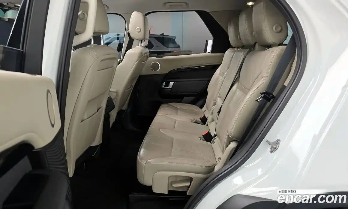 Land Rover Discovery 2018 2.0 гидро в Москве № 1914823, фото 18
