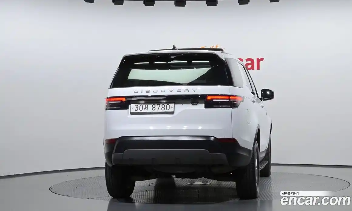 Land Rover Discovery 2018 2.0 гидро в Москве № 1914823, фото 4